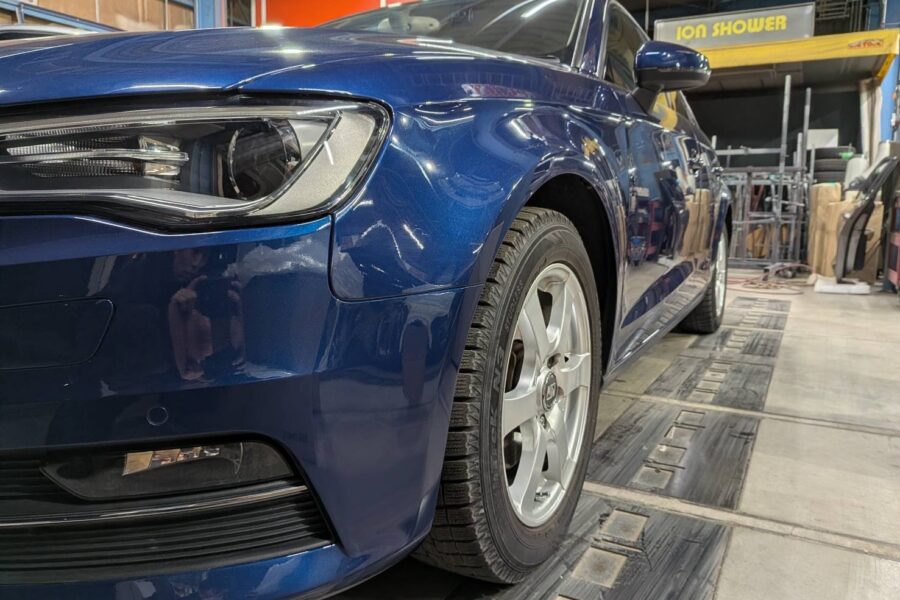 A3 フロントバンパー、左クオーターパネル 施工後 1
